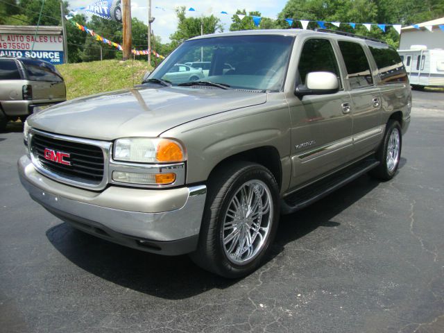 GMC Yukon XL 2000 photo 3