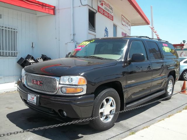 GMC Yukon XL 2001 photo 1