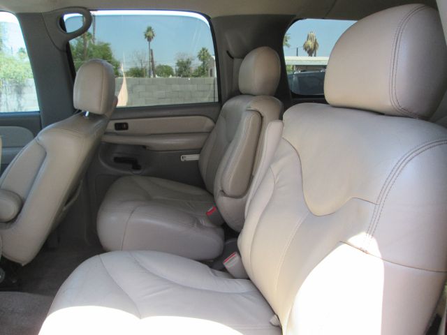 GMC Yukon XL Ml550 Sport Utility 4D SUV