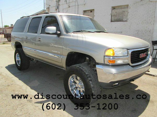 GMC Yukon XL 2001 photo 11