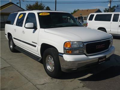 GMC Yukon XL 2001 photo 2