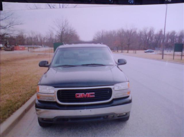 GMC Yukon XL 2001 photo 1