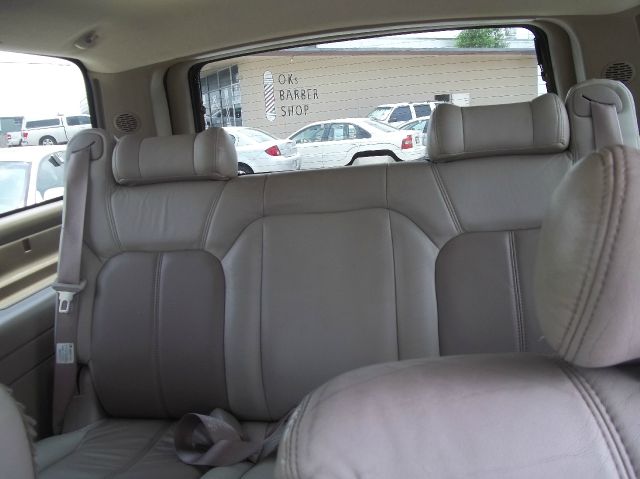 GMC Yukon XL 2001 photo 5