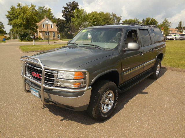 GMC Yukon XL 2001 photo 2