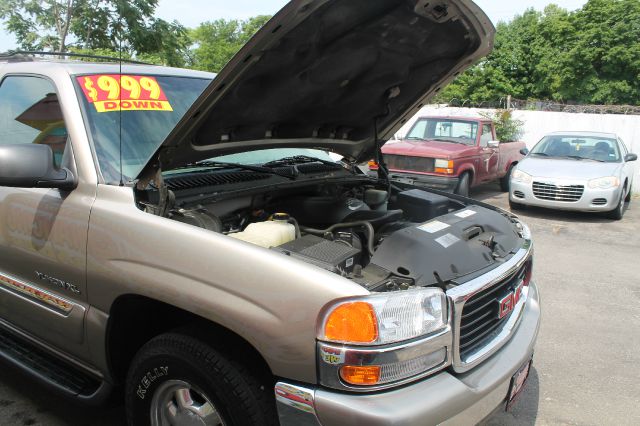 GMC Yukon XL C350 4dr Sdn 3.5L Sport RWD Sedan SUV