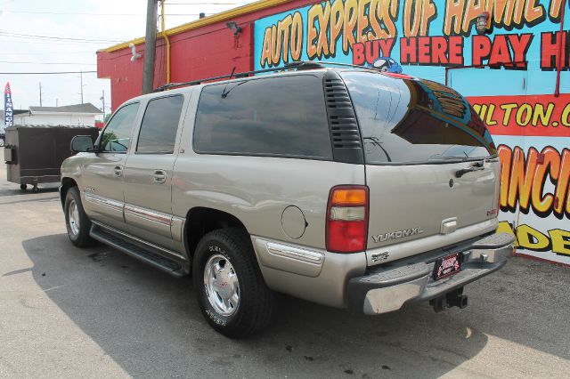 GMC Yukon XL 2001 photo 6