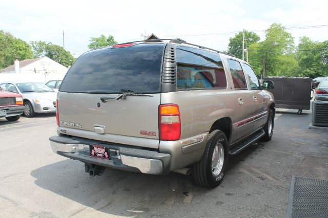 GMC Yukon XL 2001 photo 8