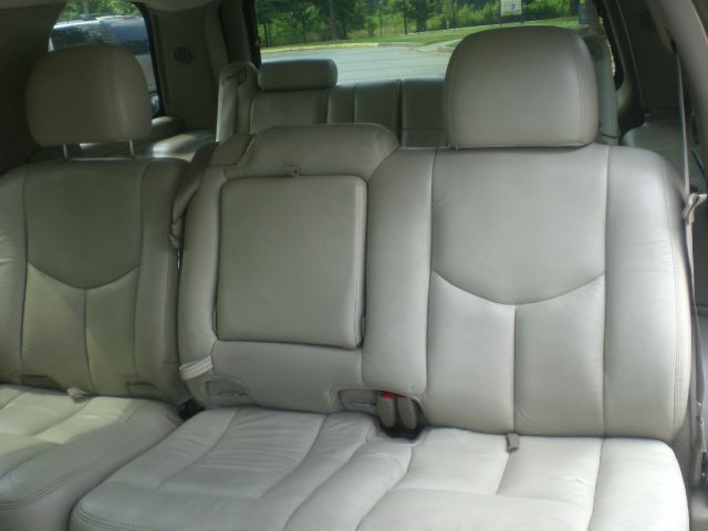 GMC Yukon XL 2001 photo 20