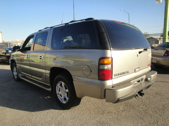 GMC Yukon XL 2001 photo 36