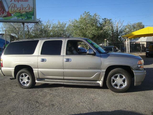 GMC Yukon XL 2001 photo 8