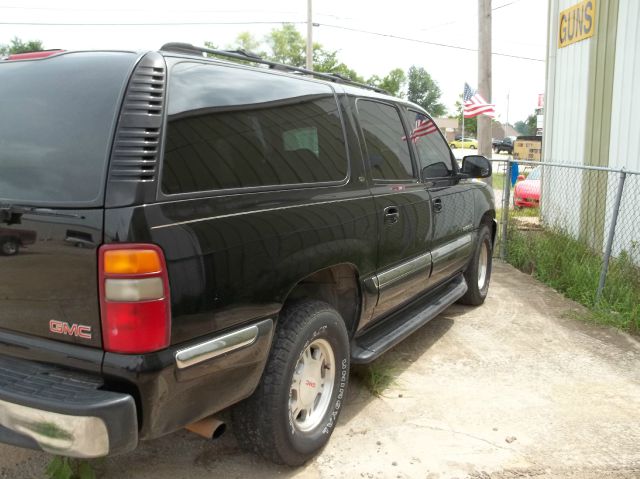 GMC Yukon XL 2001 photo 4