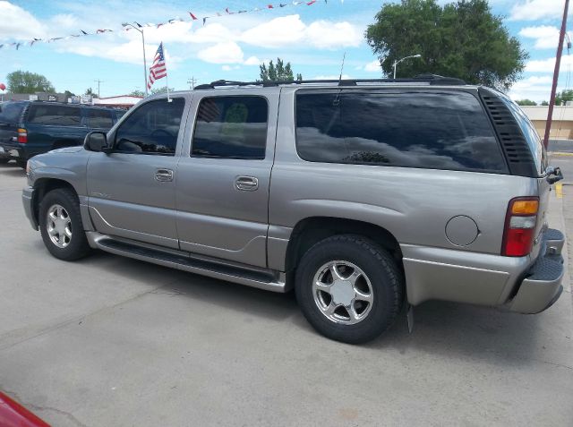 GMC Yukon XL 2001 photo 20