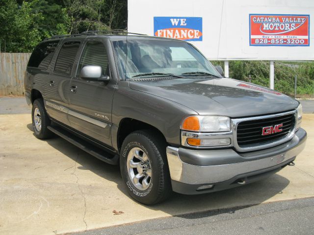 GMC Yukon XL 2001 photo 1