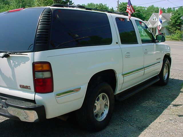 GMC Yukon XL 2001 photo 5