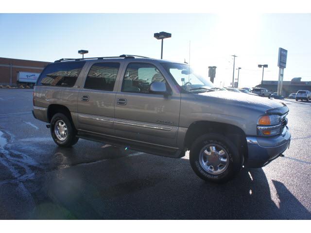 GMC Yukon XL 2002 photo 1