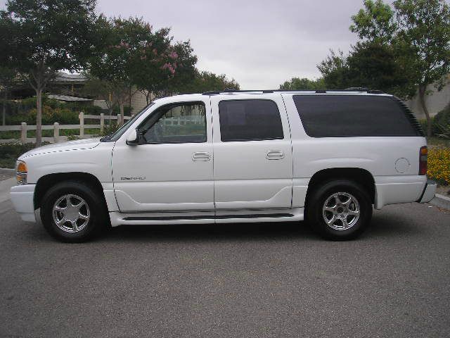 GMC Yukon XL 2002 photo 5