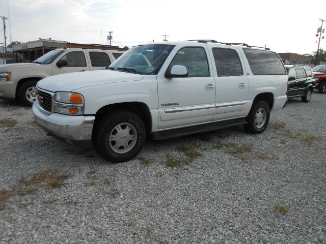 GMC Yukon XL 2002 photo 4