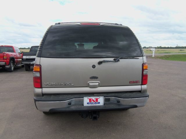 GMC Yukon XL 2002 photo 1