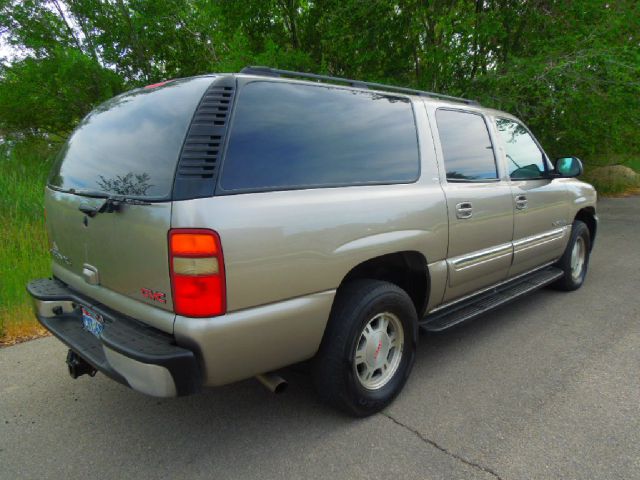 GMC Yukon XL 2002 photo 12