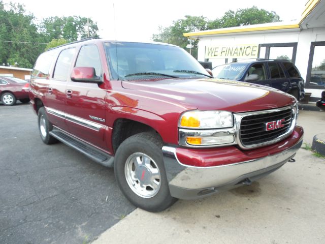 GMC Yukon XL 2002 photo 3