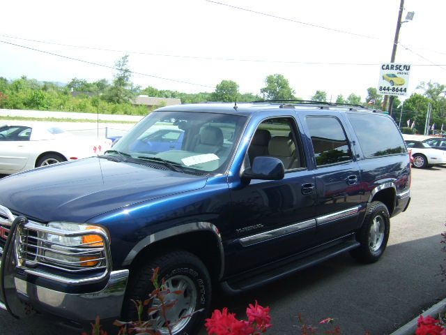 GMC Yukon XL 2002 photo 3