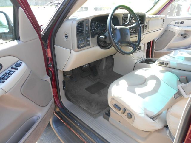 GMC Yukon XL 2002 photo 15