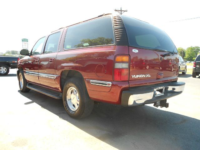 GMC Yukon XL 2002 photo 8