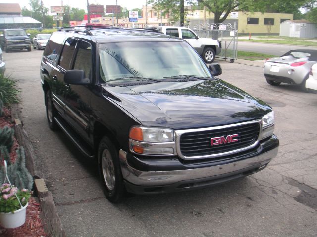 GMC Yukon XL 2002 photo 1