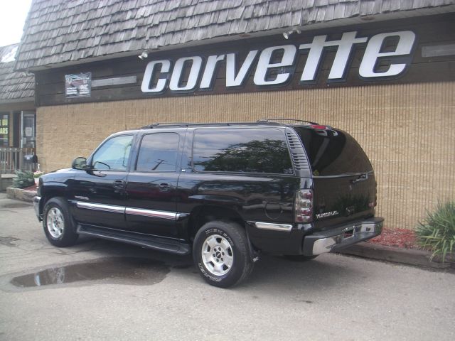 GMC Yukon XL 2002 photo 8