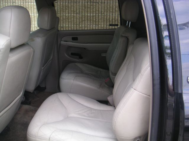 GMC Yukon XL 2002 photo 9