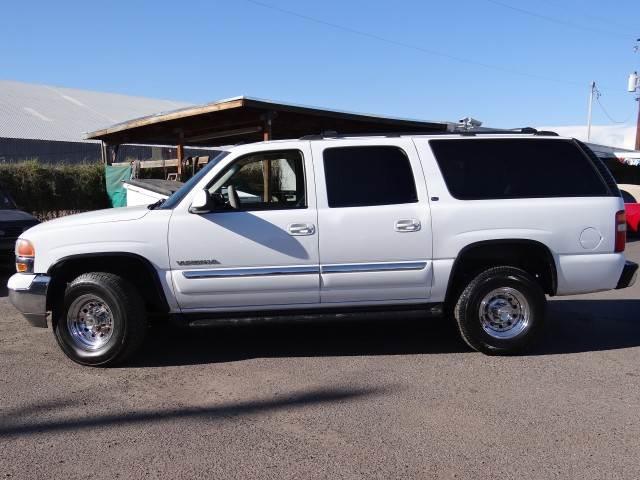 GMC Yukon XL 2002 photo 3