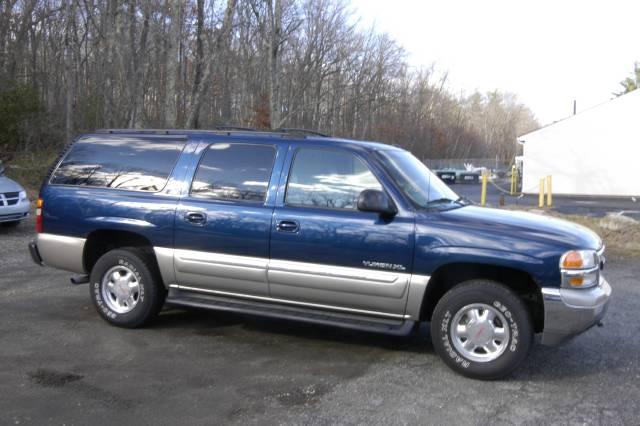 GMC Yukon XL 2002 photo 3