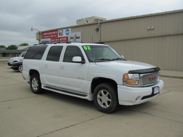 GMC Yukon XL 2002 photo 19