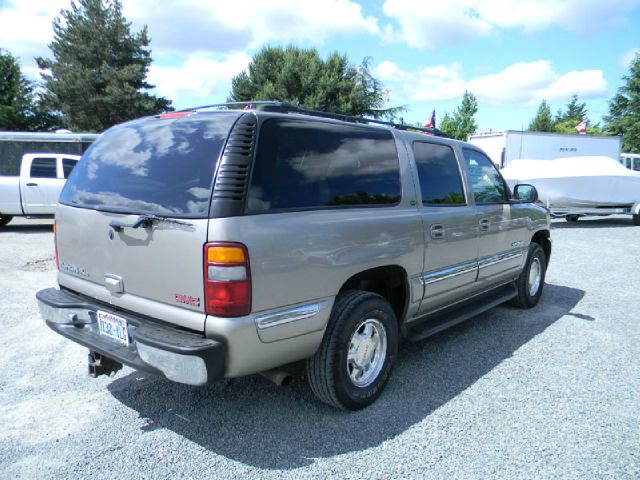 GMC Yukon XL 2002 photo 1