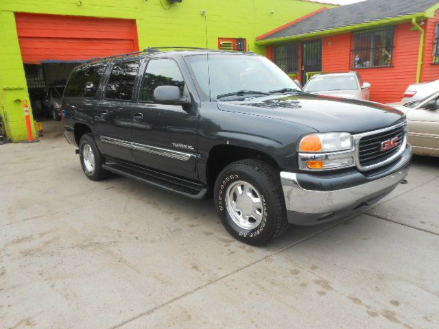 GMC Yukon XL 2003 photo 1