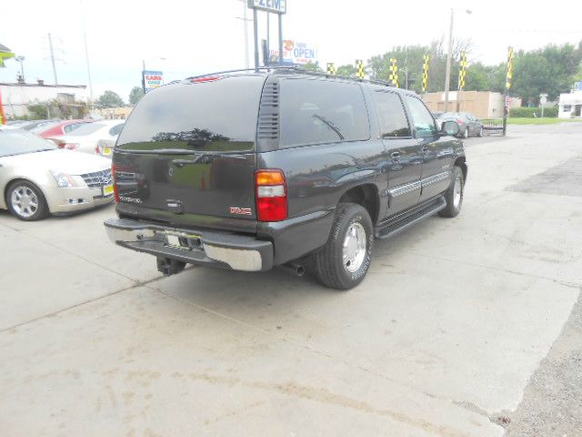 GMC Yukon XL 2003 photo 4