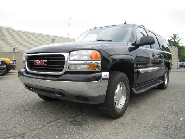 GMC Yukon XL 2003 photo 3