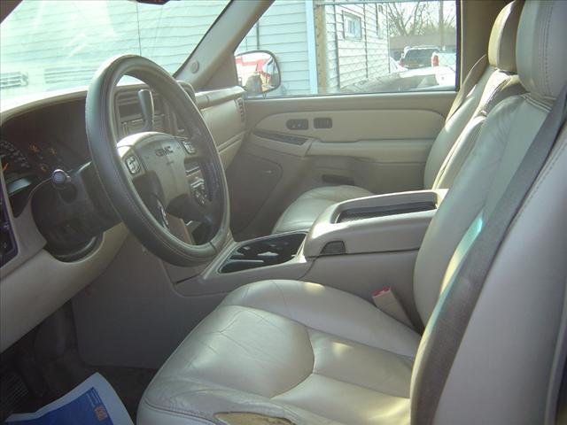 GMC Yukon XL 2003 photo 5