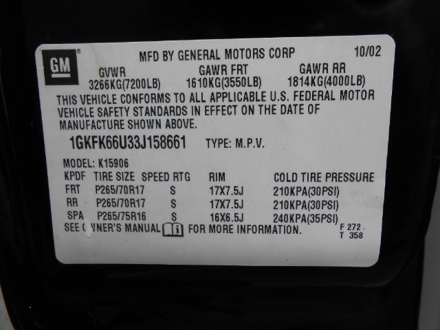 GMC Yukon XL 2003 photo 3