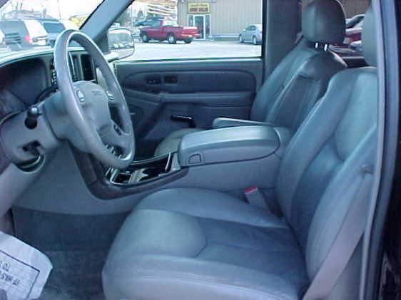 GMC Yukon XL 2003 photo 2