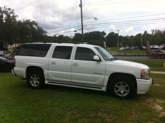 GMC Yukon XL Sport 4WD SUV