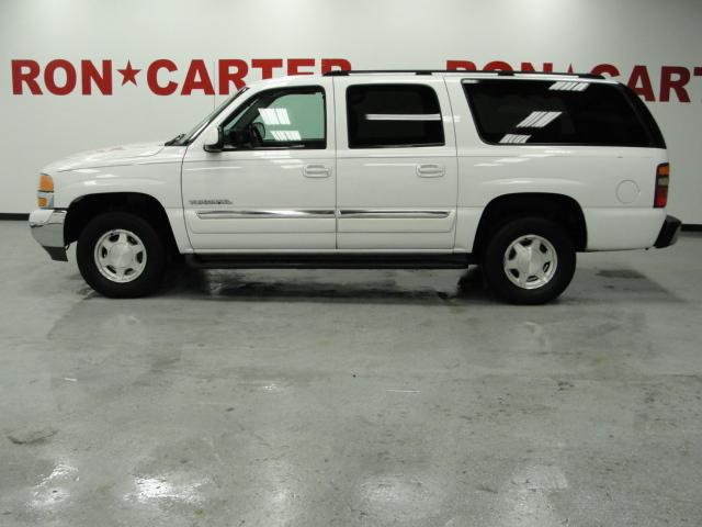 GMC Yukon XL 2003 photo 1