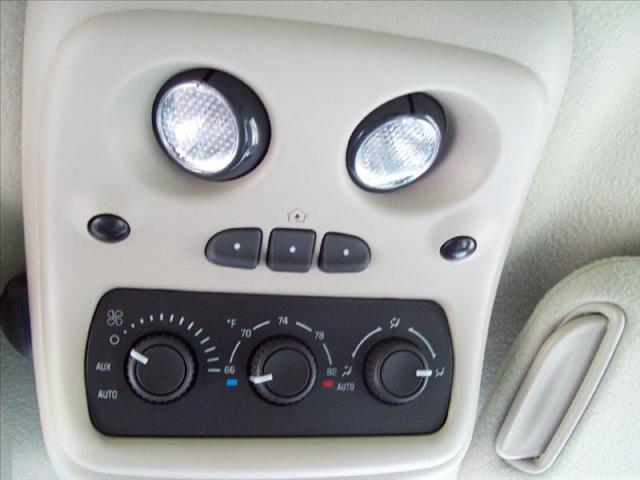 GMC Yukon XL 2003 photo 15