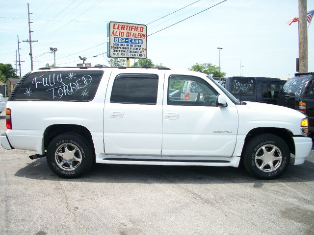 GMC Yukon XL Sport 4WD SUV