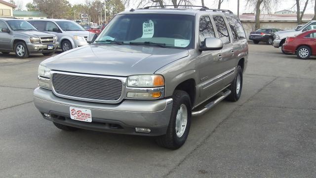 GMC Yukon XL 2003 photo 4