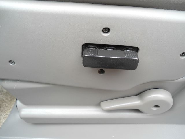 GMC Yukon XL 2003 photo 24