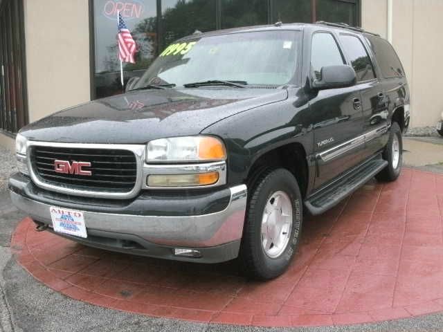 GMC Yukon XL 2003 photo 3