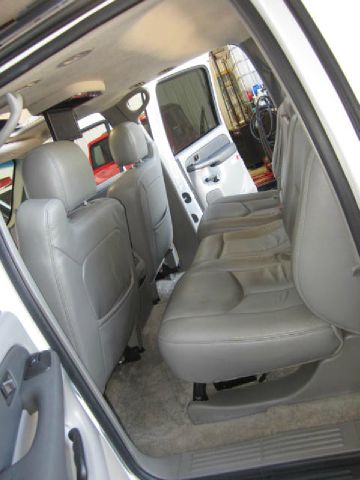 GMC Yukon XL 2003 photo 15