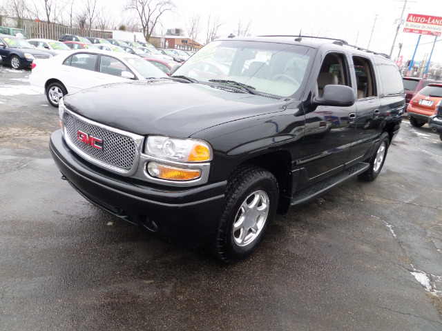 GMC Yukon XL 2003 photo 1