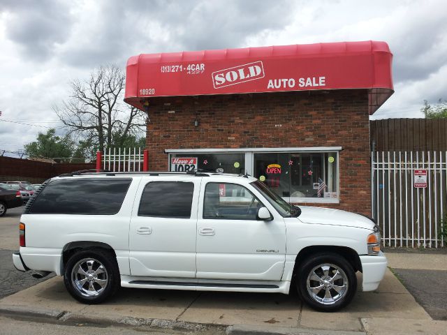 GMC Yukon XL Sport 4WD SUV